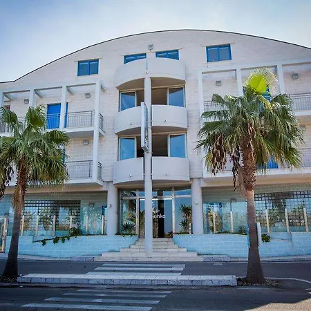 Miljunka Aparthotel