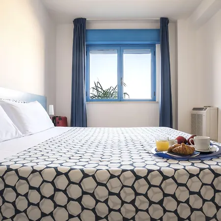 Miljunka Apartmanhotel SantʼAgata di Militello